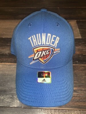 Chapéu masculino Oklahoma City Thunder Adidas basquete azul estruturado ajuste flexível P/M - Imagem 1 de 4