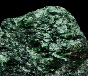 MUSCOVITE var. FUCHSITE --- NORWAY Finnmark - Kautokeino - Gaskkabeaivári /pj762 - Picture 1 of 13