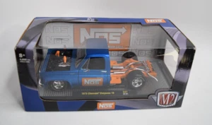 M2 Machine Die Cast Truck - 1:24 1973 Chevy Cheyenne 10 Nos S37 Blue / Orange - Picture 1 of 6