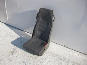 Mercedes-Benz New bus Turkish folding seat with 3-point seat belt - Foto 1 di 5