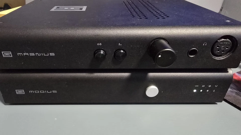 Schiit Magnius + Modius Stack - Immagine 1 di 4