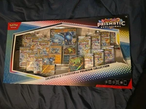 Lucario ex Tyranitar Premium Collection Prismatic Evolutions Box Pokemon TCG  - Bild 1 von 4