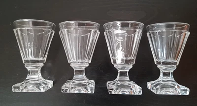 Schnaps-/Likörgläschen, 4 St., um 1870 auch für Tantalus geeignet - Bild 1 von 3