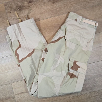 Vintage 90s US Military Desert Camo Combat Pants Men Small Regular 30x30 Ripstop - Image 1 of 4