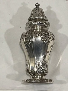 1913 Gorham Sterling Silver small muffineer caster pepperette ornate - Picture 1 of 3