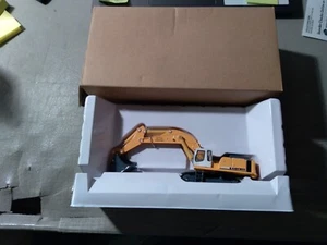 KDW 1:87 HO SCALE 974 KAIDIWEI HYDRAULIC EXCAVATOR YELLOW NEW IN BOX - Picture 1 of 7