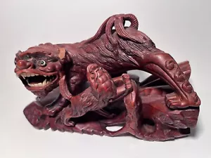 Antique Chinese Traditional Solid Red Hardwood Fengshui Foo Shishi Guardian Dog. - Picture 1 of 15