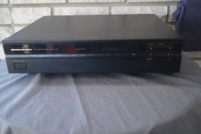 Sehr gepflegter Marantz ST-50 Synthesized Stereo Tuner FM/AM - Bild 1 von 4