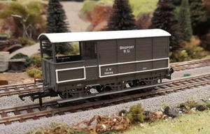 * 1/76 * Oxford Rail * GWR Toad Brake Van 6 ruedas Bridport * EN CAJA * OR76TOA002 - Imagen 1 de 8