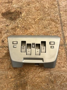 03 2004 2005 06 LINCOLN NAVIGATOR  Master Door Switch WINDOW SWITCH FRONT - Picture 1 of 9