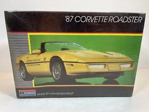 New Sealed Monogram 87 Corvette Roadster Model Kit 1:24 In Box Sealed  - Picture 1 of 8