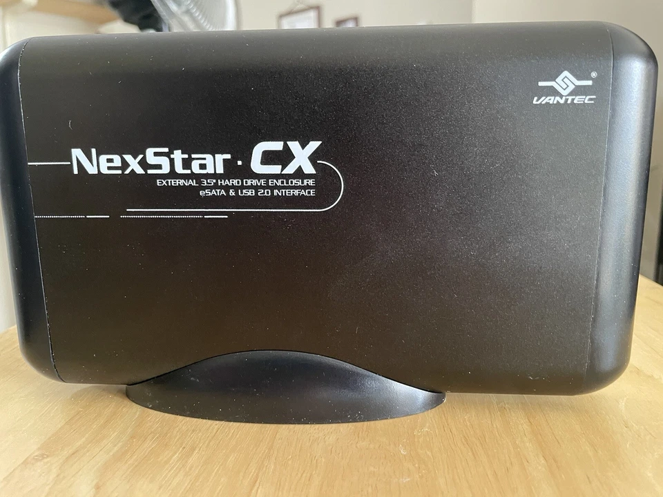 Portable 2TB ESATA External Hard drive - Image 1 of 4