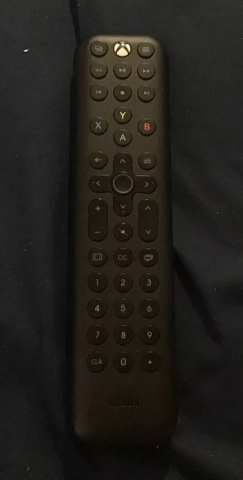 8BitDo Xbox Media Remote (For Xbox One and Xbox Series X/S) - Image 1 of 1