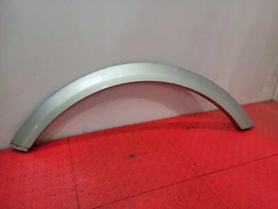 08-10 Saturn Vue Front Fender Flare Molding Right Passenger Side OEM 19179817 - Image 1 of 4