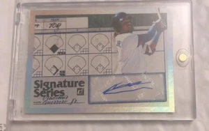 VLADIMIR GUERRERO JR. Autograph Rookie RC | 2019 Donruss Signature Series #SSVG - Picture 1 of 2
