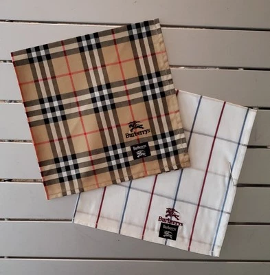 Pañuelos Burberrys De Colección Nuevo Juego de 2 en Caja Nova Check Auténticos Foto 1 de 4