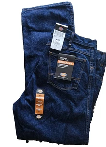 NWT! Dickies Work Jeans Mens 42x32 Blue Denim Regular Fit Straight Leg Dark Wash - Picture 1 of 2
