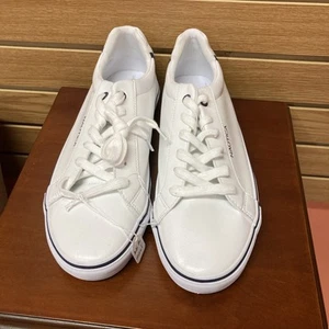 Nautica White Leather With Navy Men's shoes size 9.5 - Picture 1 of 5