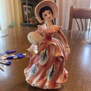 Lipper and Mann figurine Lady with Muffler and fine dress - Picture 1 of 5