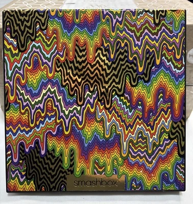 Smashbox Holidaze Contour + Spotlight Palette   NEW - Image 1 of 4