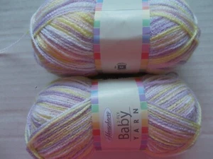 Herrschners Baby Garn 2-fädig bunt, Dress Up, Menge 2 (je 220 Yards) - Bild 1 von 2