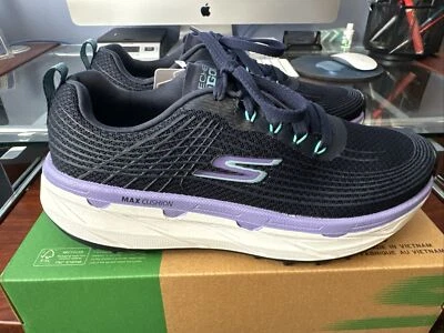 Zapatos para mujer Skechers GO GOLF Ultra Max azul marino calce relajado (123011/NVY) Foto 1 de 4