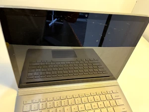 Surface Book 3 13.5" i7 10th Gen, 32GB, 1TB, Windows 11 Pro, GeForce GTX 1650 - Picture 1 of 4