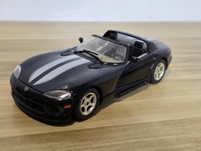 Burago 1/24 Scale Diecast - Dodge Viper RT/10 1993 - Black Model Car — 第 1/4 张图片