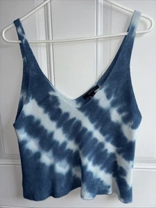 Camiseta sin mangas básica recortada sin mangas azul claro tie dye de Forever 21 talla L - Imagen 1 de 4