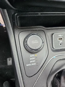 Jeep Cherokee Select Terrain Switch 2020-2023 - Imagen 1 de 12