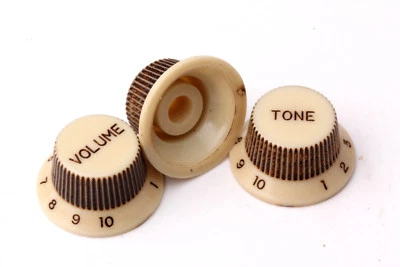 Aged ST Knobs Vintage 57/62' Small lettern fit to Strat® "Art of Aging" Series