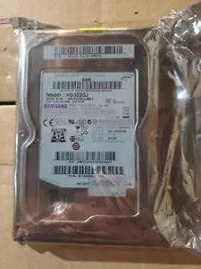 HD322GJ Samsung Spinpoint F4 320GB 7200RPM SATA 3Gbps 16MB Cache 3.5-inch - Picture 1 of 3