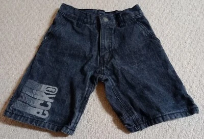 Pantalones cortos de mezclilla negros Eckō Unltd para niños talla 5 23 Foto 1 de 4