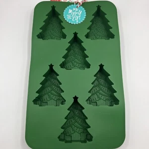 Me Myself and Elf Green Silicone Christmas Tree Cookie Mold for Baking - Picture 1 of 2