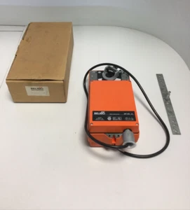 NEW, BELIMO, SF120 US, DAMPER ACTUATOR, 120VAC, 15Nm, 133 In-lb, 6W. (8F-3) - Picture 1 of 5