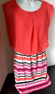 Vestido sin mangas Speechless con top forrado transparente y falda a rayas talla pequeña - Imagen 1 de 5