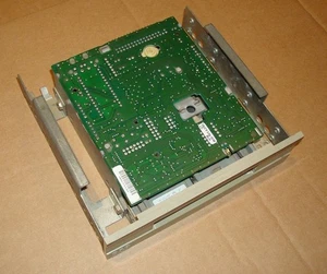 Colorado Jumbo Tape Drive 250MB 5.25" 34-Pin FDD Streamer DJ-20C vintage 1993 - Afbeelding 1 van 4