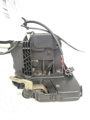 01-07 2006 Mercedes-Benz C230 Pass cerradura puerta delantera pestillo actuador OEM 2037200435 Foto 1 de 4