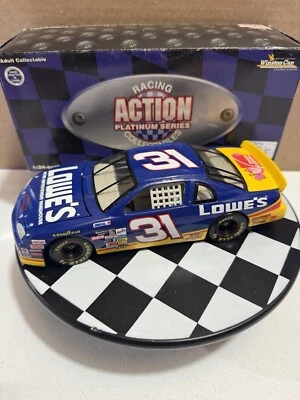 Mike Skinner #31 Lowe’s 1997 1/24 Nascar Diecast - Image 1 of 4