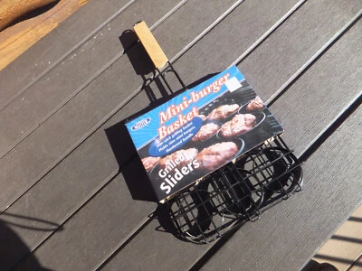 New Barbecue Master Mini-Burger Grill Basket  for 9 Grilled BBQ Sliders - Image 1 of 4