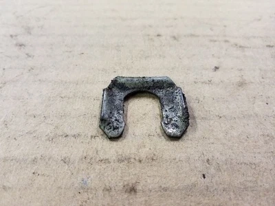 08 09 10 CLIP MANGUERA FRENO DELANTERO SUPERIOR FORD F250 F350 Foto 1 de 4