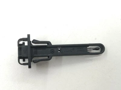 Mercedes-Benz A W169 2009 Indoor Temperature Sensor A1718300272 AMD38305 - Image 1 of 4