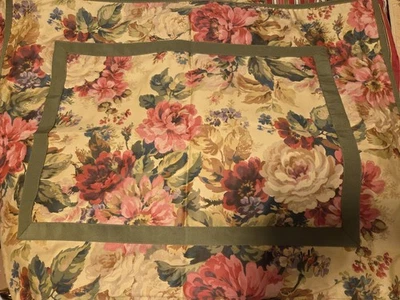 Conjunto de 2 fronhas de travesseiro padrão Chaps Ralph Lauren Rosemont algodão floral em excelente estado usado - Imagem 1 de 4