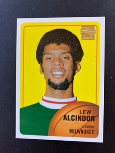2001 Topps iNSERT REPRINT CARD # 2 OF 13 - LEW ALCINDOR - MILWAUKEE BUCKS - Bild 1 von 2