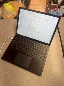 Microsoft Surface Laptop 4 13" i7-1185G7 16GB 256GB NVMe - Picture 1 of 8