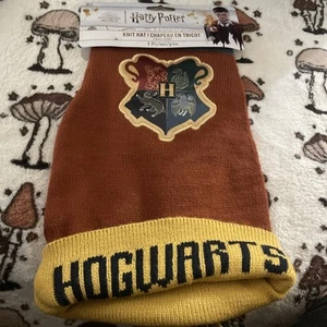 Harry Potter Hogwarts Knit Santa Hat w/ Pom 18" Wizarding World Christmas - Picture 1 of 4