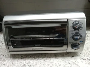 Black & Decker Original Toast-R-Oven Toaster Oven Gets Super Hot Fast! Used - Picture 1 of 24
