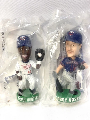 Torii Hunter and Corey Koskie McDonald's Mini Bobbleheads 2002 MN Twins Cover