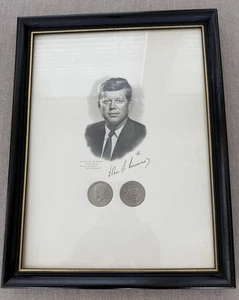 Vintage 1972 President Kennedy Half Dollar Münze mit handsigniertem Foto - Bild 1 von 5