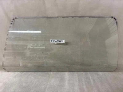 Ford E150 1982 furgoneta cuarto trasero de vidrio lado del pasajero 124WB tinte verde arañazos Foto 1 de 4